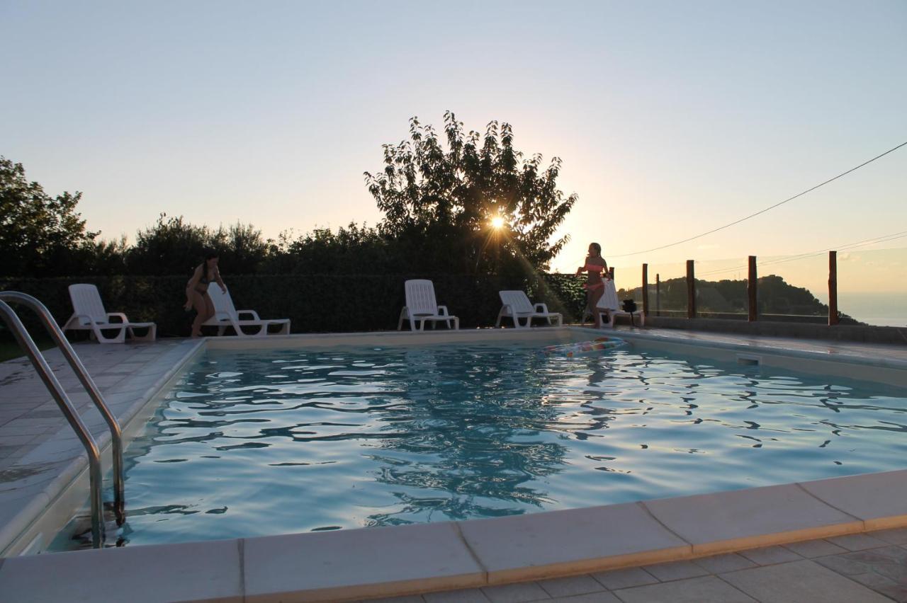 Antico Casale Bed & Breakfast Gioiosa Marea Dış mekan fotoğraf