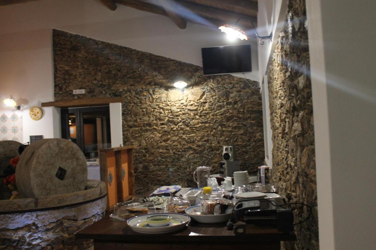 Antico Casale Bed & Breakfast Gioiosa Marea Dış mekan fotoğraf