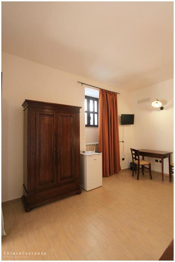 Antico Casale Bed & Breakfast Gioiosa Marea Dış mekan fotoğraf